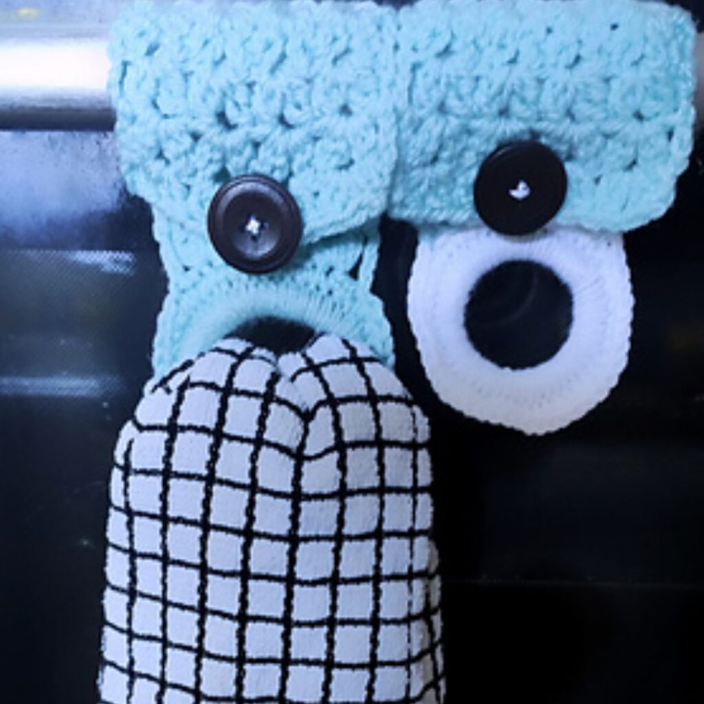 Easy crochet kitchen towel holder pattern