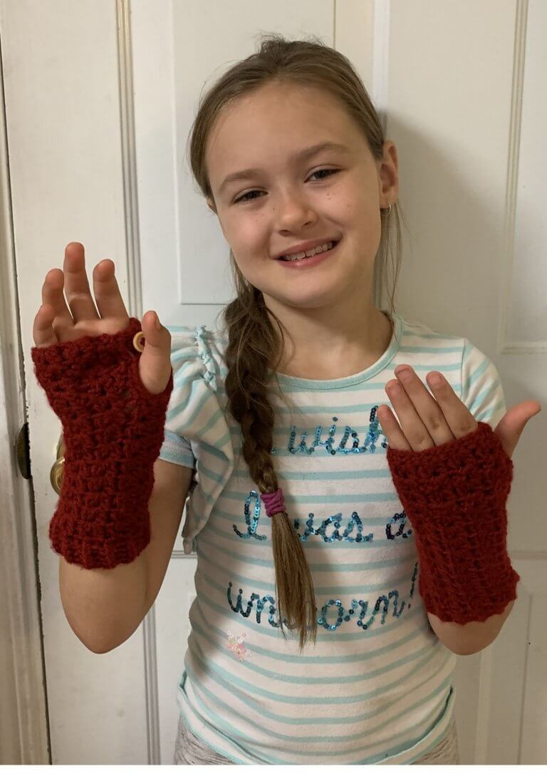 Crochet fingerless glove free pattern