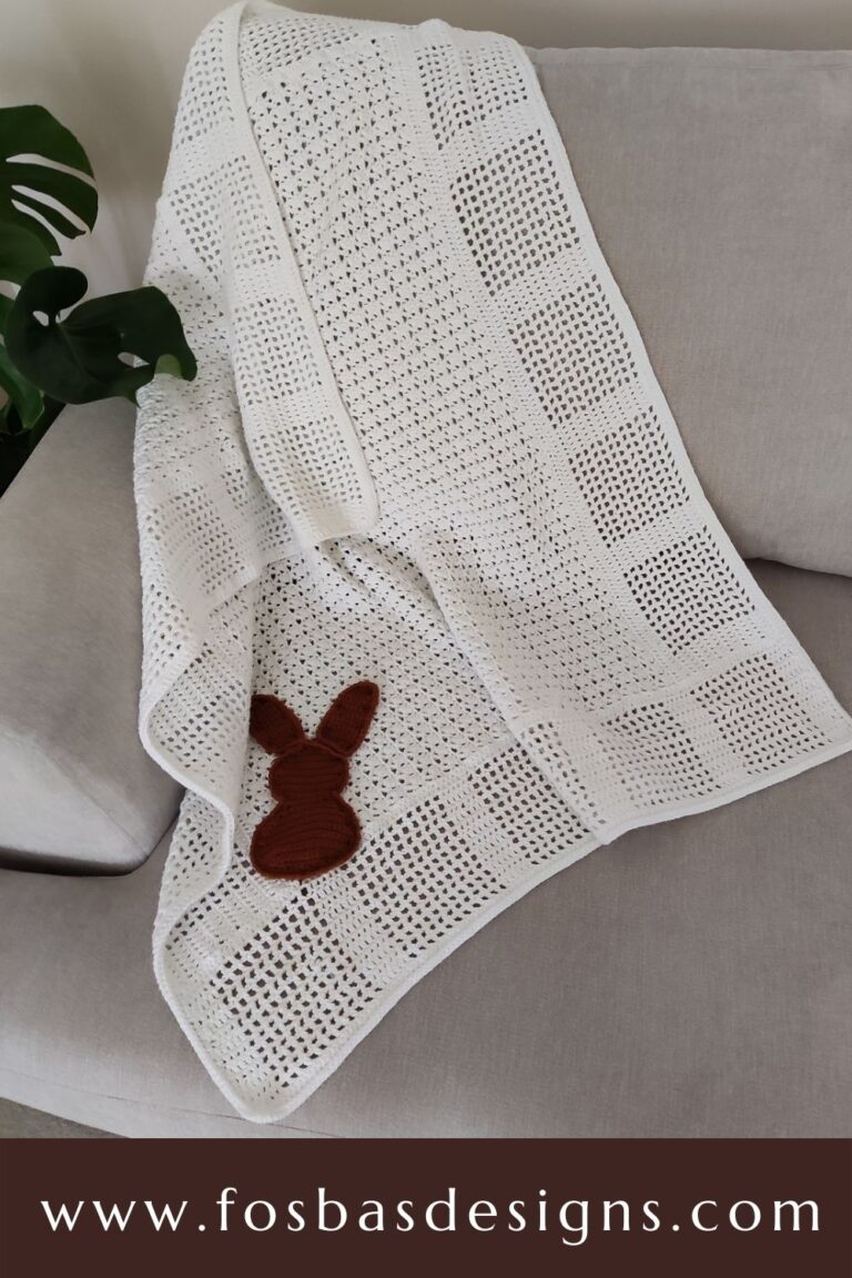 Lacy Baby crochet blanket pattern (Free)