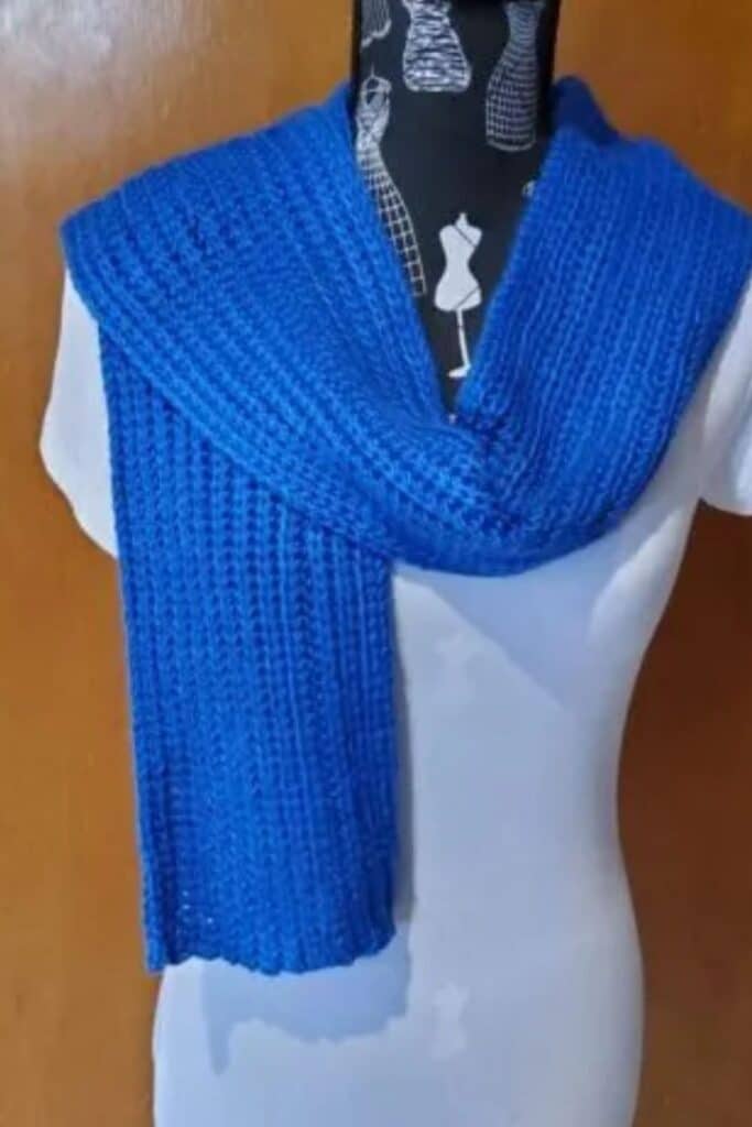 Crochet gifts ideas for men - scarf