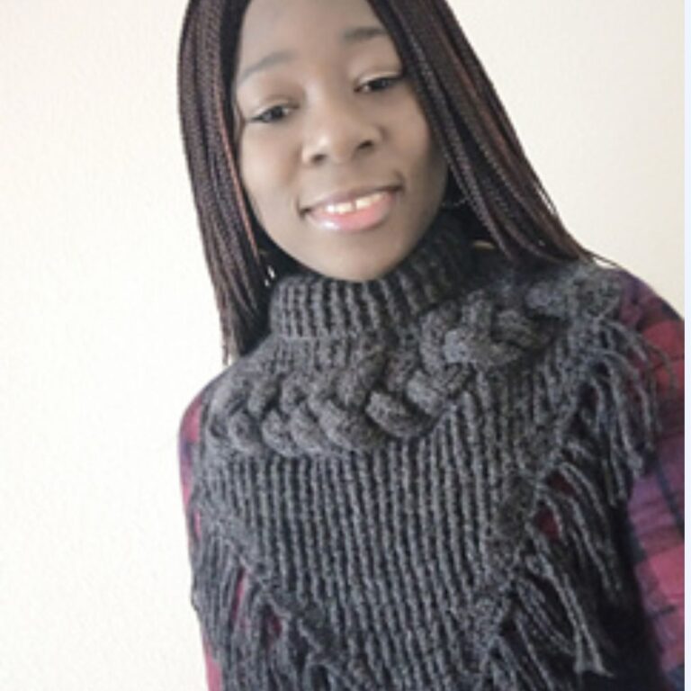 Crochet button cowl pattern