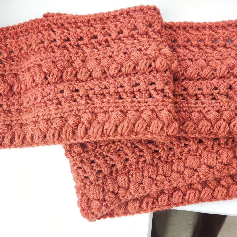 Crochet Bean stitch tutorial made into a beautiful throw