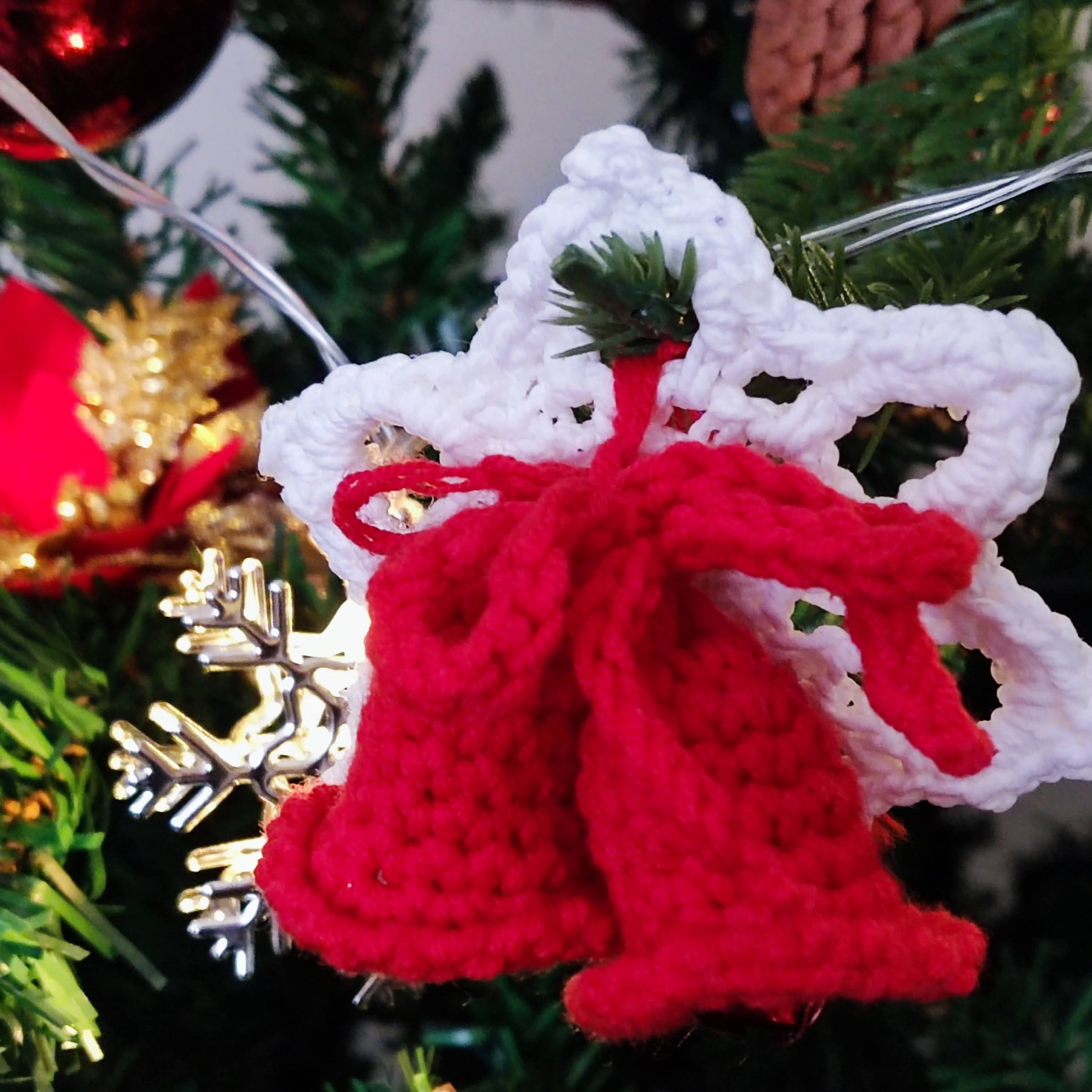 Crochet Bells free patern perfect CHristmas croche tornaments