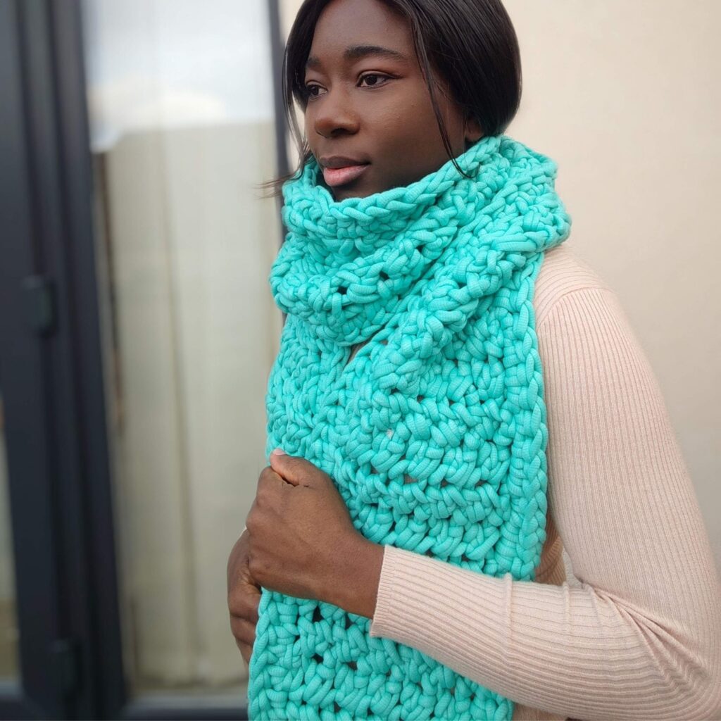 Chunky Crochet scarf free pattern