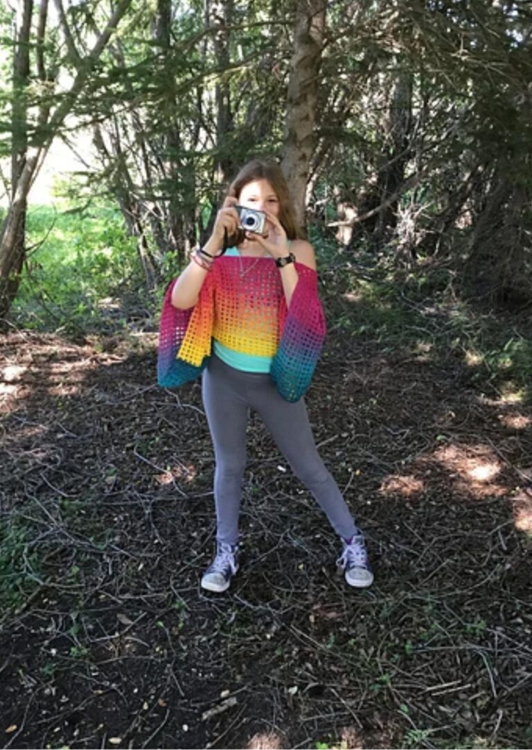 Perfect shrug - Light weight crochet sweater