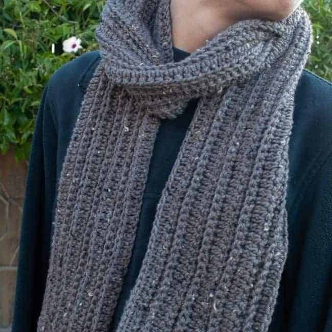 Men's Crochet scarf Free Pattern