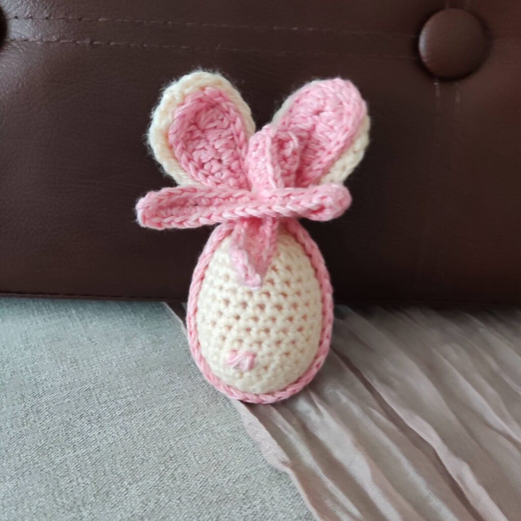 Crochet Bunny Egg Free pattern