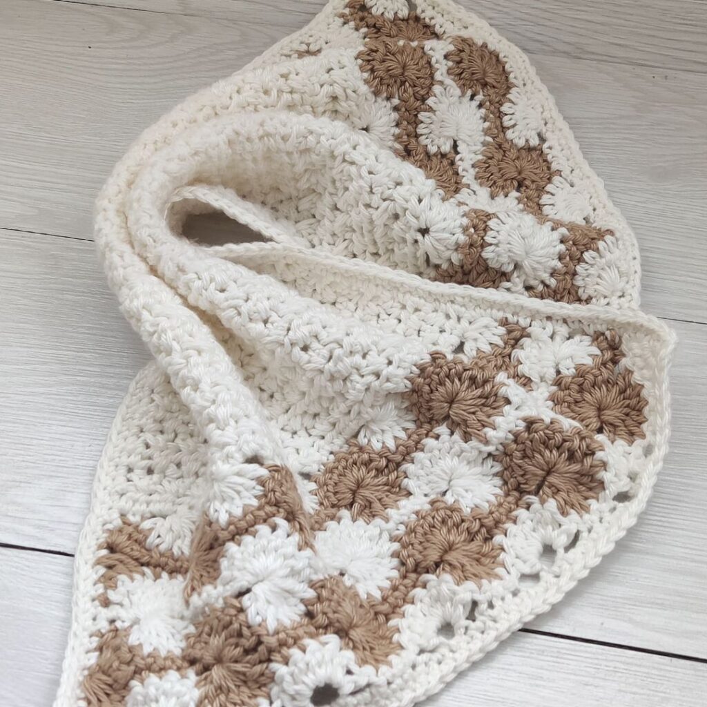 Catherine's Crochet kitchen towel free pattern