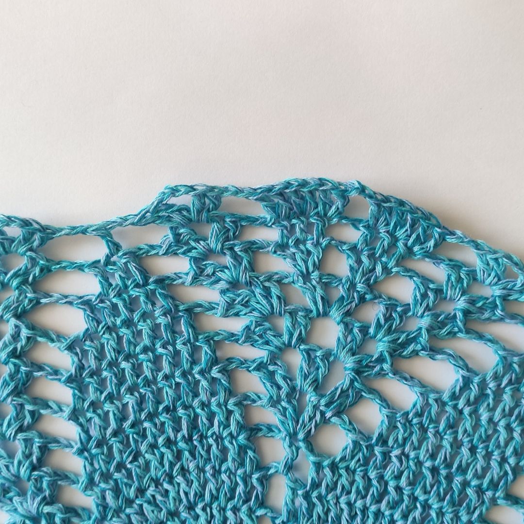 Maxi crochet lace skirt: Free Pattern - Fosbas Designs