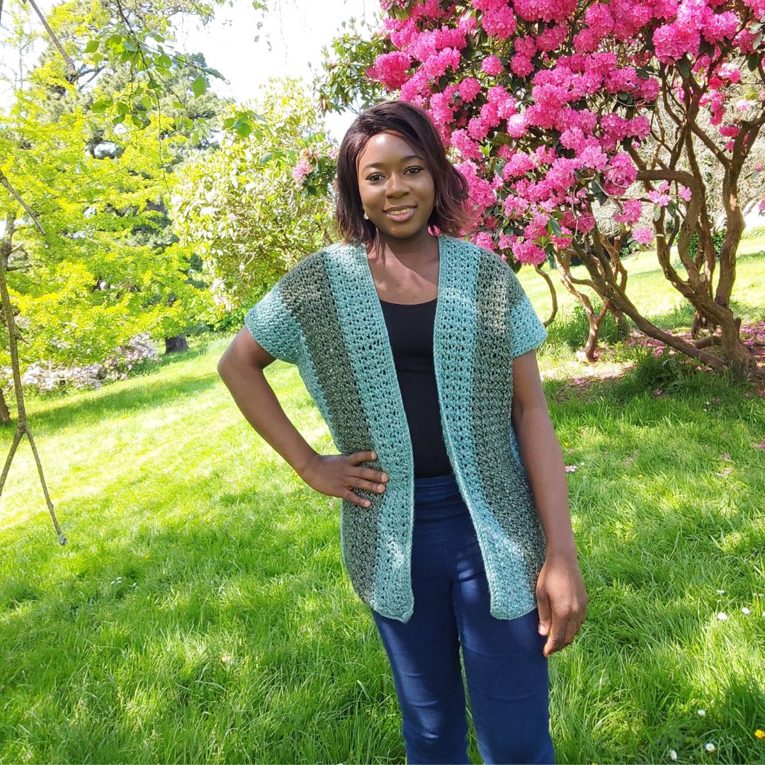 Crochet sleeveless vest free pattern in 9 different sizes