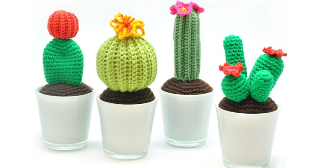 crochet plant patterns free - Succulent