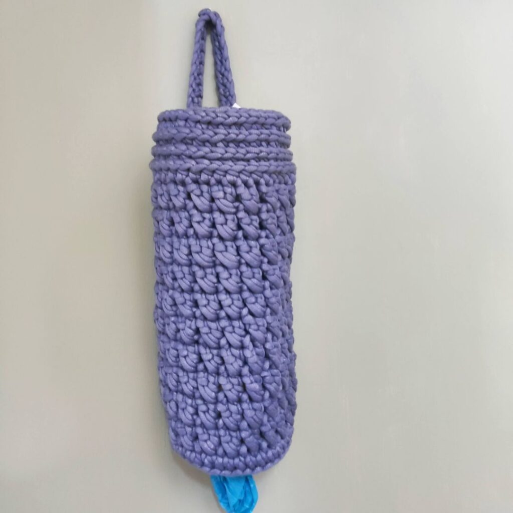 Crochet plastic gag holder free pattern