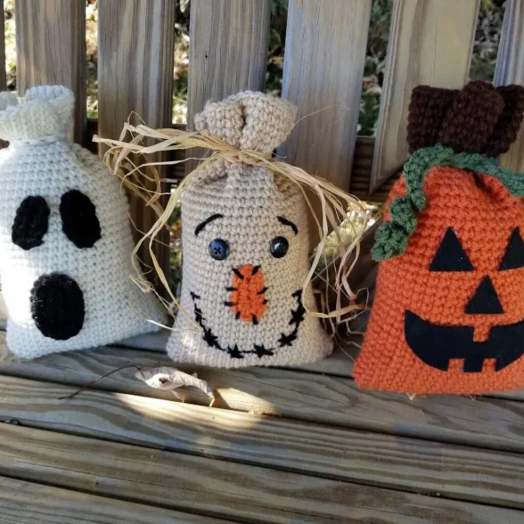 Crochet Halloween Trio Treat bag free pattern