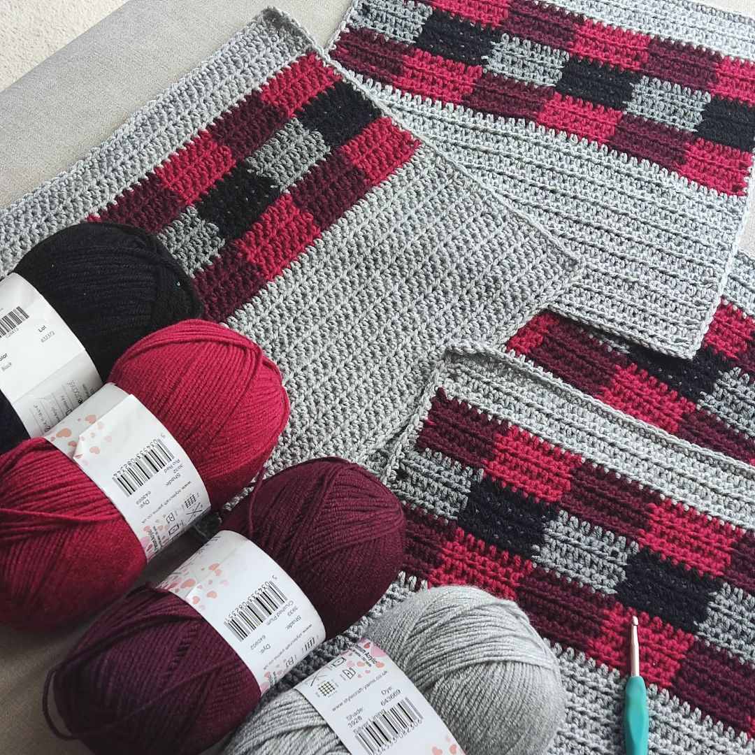 Easy crochet square for blanket