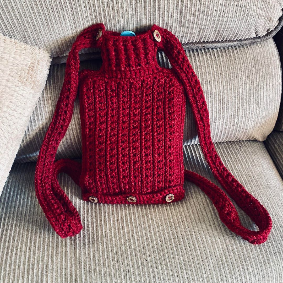 Easy crochet hot water bottle cozy (cover) pattern free.