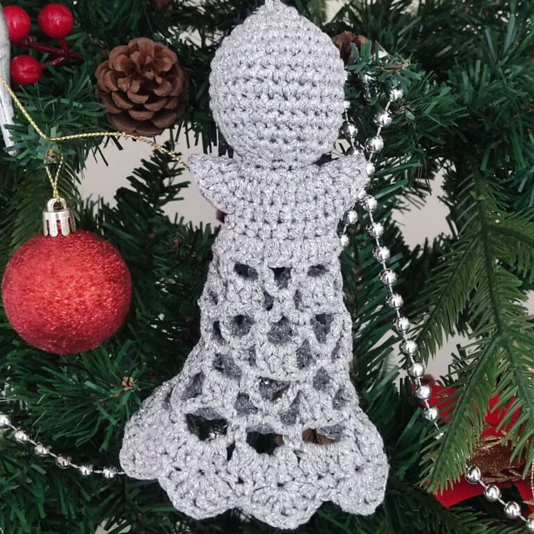 Crochet angel ornament pattern