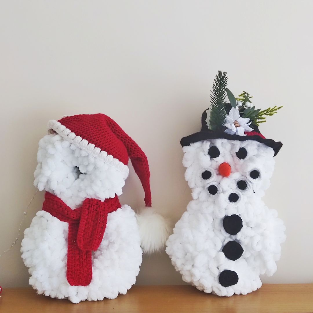 snowman wreath DIY super easy to make and a perfect last minute project