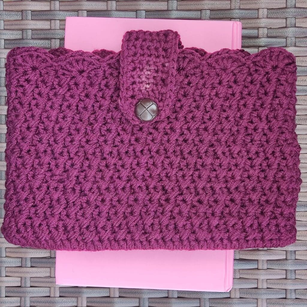 Beginners crochet book sleeve pattern free