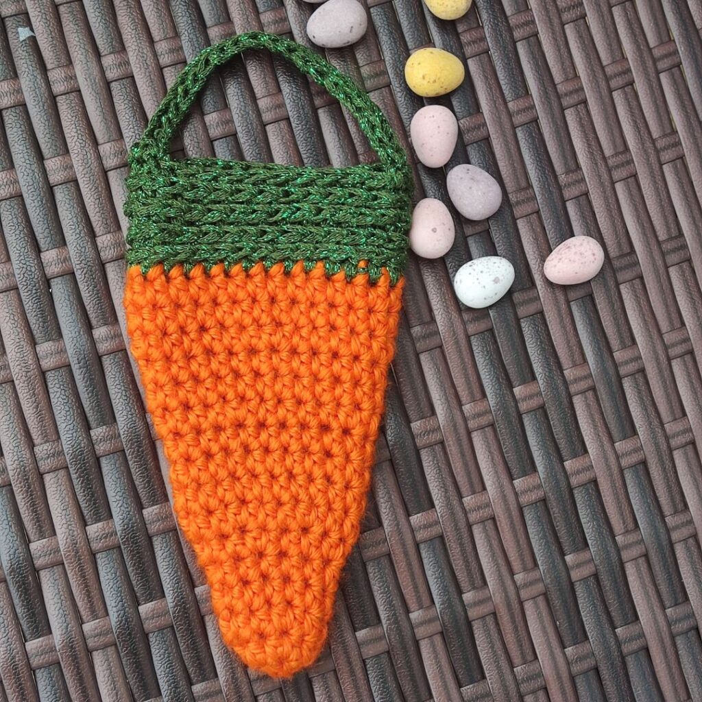 Carrot crochet Easter treat bag