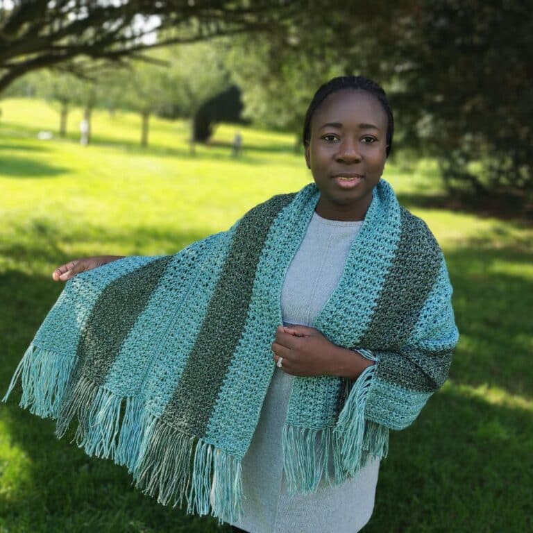 Simple crochet scarf pattern-free