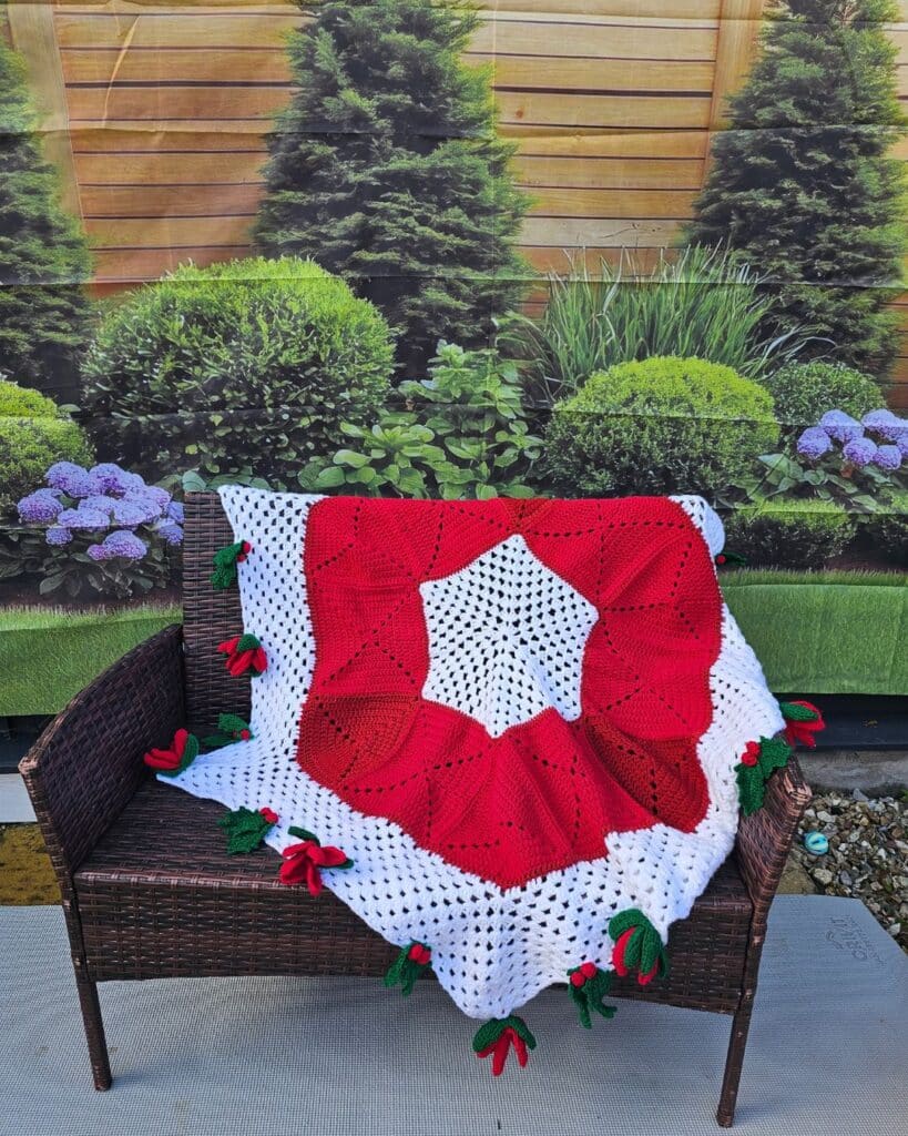 Crochet Christmas Blanket Pattern